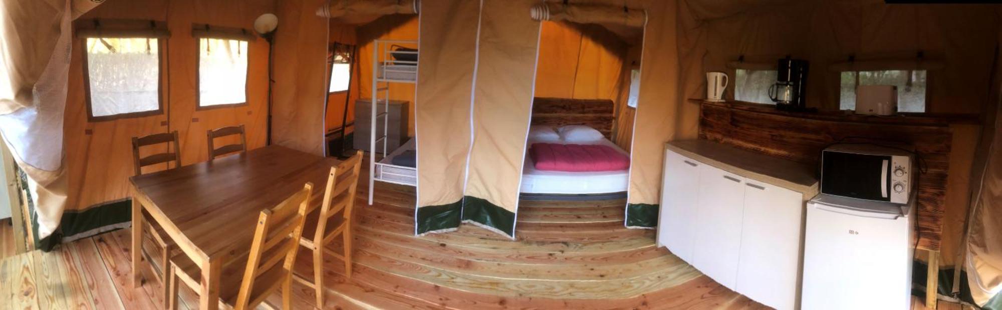 Camping Du Pont De St Gal Saint-Gal-sur-Sioule Esterno foto